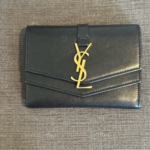 YSL Sulpice Card Half Wallet in Black (used in very good condition) - Picture 10 of 10